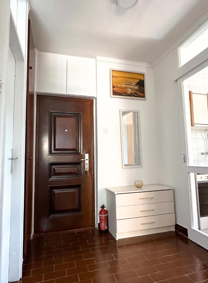 Apartment D-Moll Sutomore Exterior photo